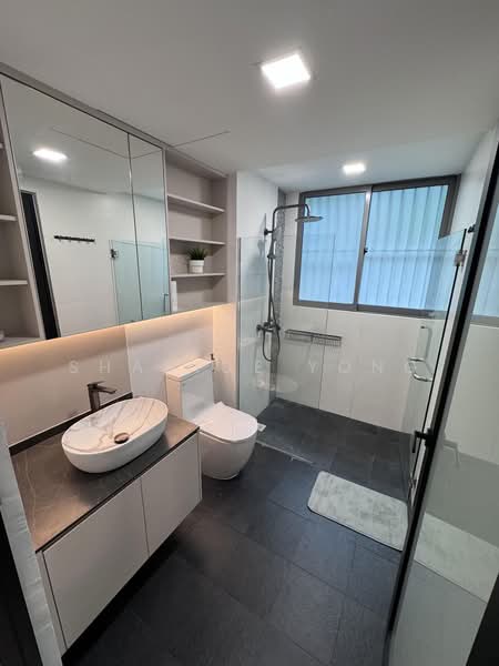 Wilkie 80, 80 Wilkie Road, 2 Bedrooms, 603 sqft, Apartment For Sale, by Shanice Yong, 500159166 - Bathroom - PropertyGuru.com.sg