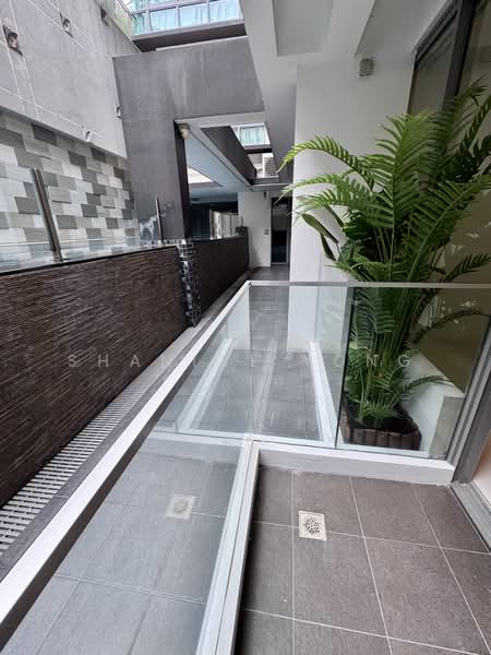 Wilkie 80, 80 Wilkie Road, 2 Bedrooms, 603 sqft, Apartment For Sale, by Shanice Yong, 500159166 - Balcony and Exterior - PropertyGuru.com.sg