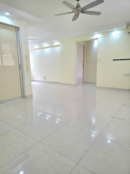 207 Serangoon Central, 207 Serangoon Central, 3 Bedrooms, 893 sqft, HDB Flat For Sale, by Paul Tan, 500159184 - Interior - PropertyGuru.com.sg