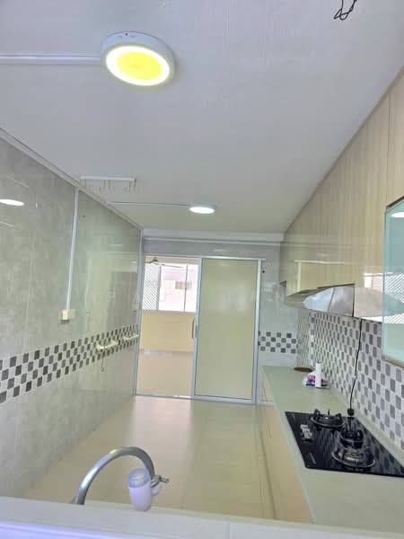 207 Serangoon Central, 207 Serangoon Central, 3 Bedrooms, 893 sqft, HDB Flat For Sale, by Paul Tan, 500159184 - Kitchen - PropertyGuru.com.sg