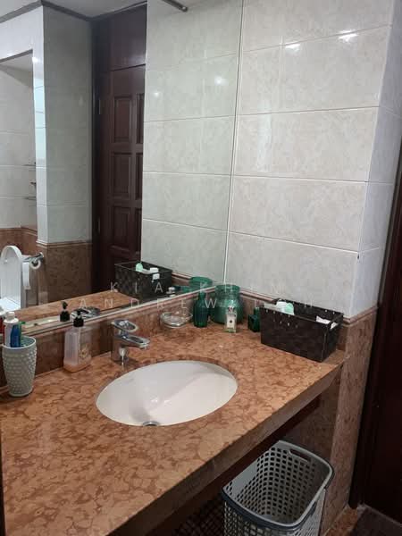 Pebble Bay, 136 Tanjong Rhu Road, 4 Bedrooms, 2,745 sqft, Condominium For Sale, by Kia Khim Andrew Loh, 500159185 - Bathroom - PropertyGuru.com.sg