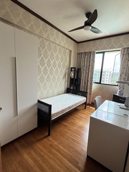 Simei Green Condominium, 1 Simei Street 4, Room Rental, 80 sqft, Condominium For Rent, by Sue Ooi, 500159187 - Bedroom - PropertyGuru.com.sg