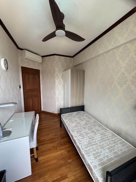 Simei Green Condominium, 1 Simei Street 4, Room Rental, 80 sqft, Condominium For Rent, by Sue Ooi, 500159187 - Bedroom - PropertyGuru.com.sg