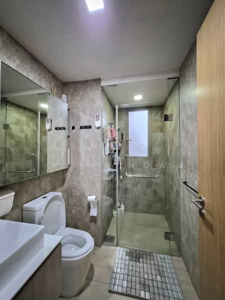 The Vales, 79 Anchorvale Crescent, 4 Bedrooms, 1,722 sqft, Condominium For Sale, by Keila How, 500159194 - Bathroom - PropertyGuru.com.sg