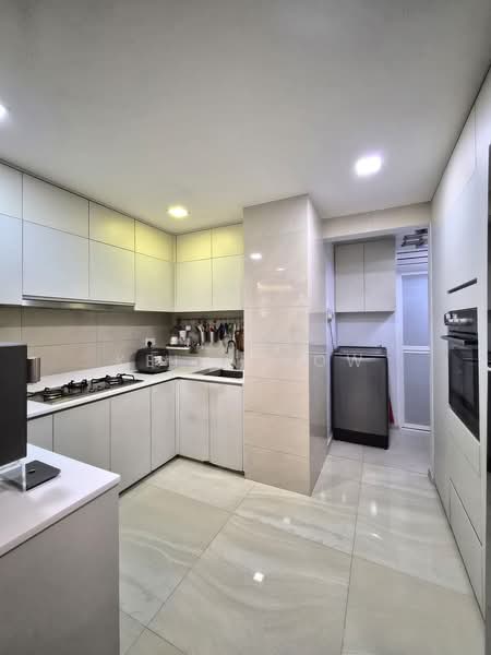 The Vales, 79 Anchorvale Crescent, 4 Bedrooms, 1,722 sqft, Condominium For Sale, by Keila How, 500159194 - Kitchen - PropertyGuru.com.sg