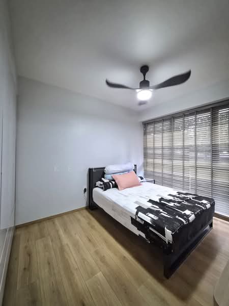 The Vales, 79 Anchorvale Crescent, 4 Bedrooms, 1,722 sqft, Condominium For Sale, by Keila How, 500159194 - Master Bedroom - PropertyGuru.com.sg