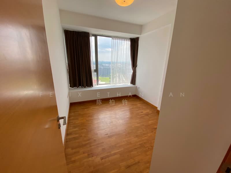 Perfect for investors, spacious three-bedder, assured returns!, , 3 Bedrooms, 1,173 sqft, Condominium For Sale, by Felix Ethan Tan 陈柏钧, 500159195 - Bedroom - PropertyGuru.com.sg