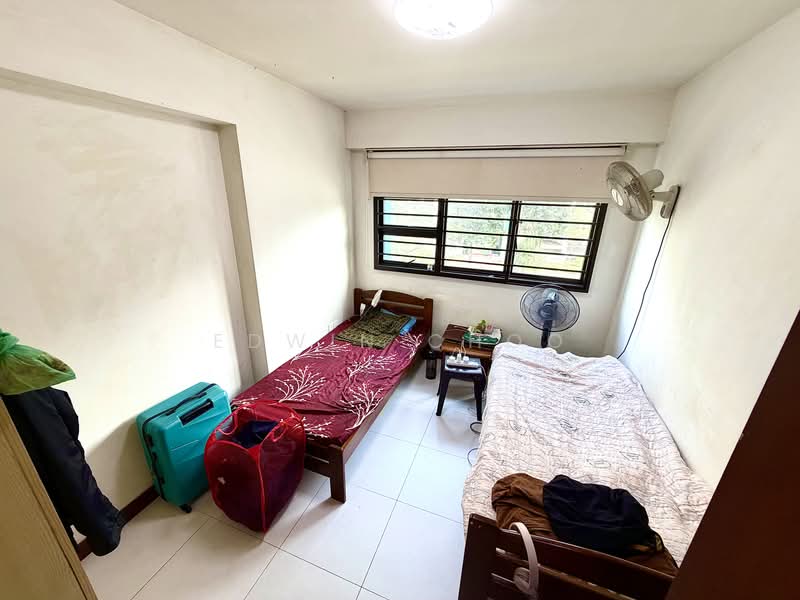 336A Yishun Street 31, 336A Yishun Street 31, 3 Bedrooms, 990 sqft, HDB Flat For Sale, by Edwin Choo, 500159205 - Bedroom - PropertyGuru.com.sg