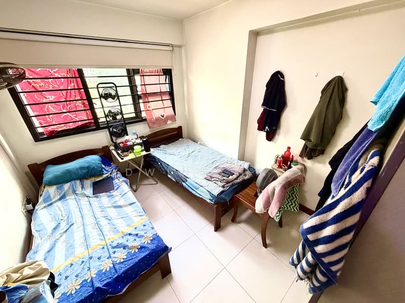 336A Yishun Street 31, 336A Yishun Street 31, 3 Bedrooms, 990 sqft, HDB Flat For Sale, by Edwin Choo, 500159205 - Bedroom - PropertyGuru.com.sg
