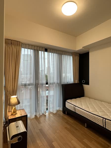 DUO Residences, 1 Fraser Street, 2 Bedrooms, 818 sqft, Apartment For Sale, by Steven Teo, 500159208 - Bedroom - PropertyGuru.com.sg