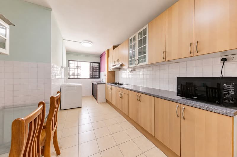 487 Jurong West Avenue 1, 487 Jurong West Avenue 1, 2 Bedrooms, 786 sqft, HDB Flat For Sale, by ADNIX LIU, 500159228 - Kitchen - PropertyGuru.com.sg