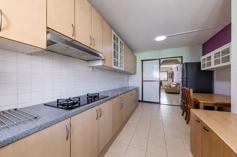 487 Jurong West Avenue 1, 487 Jurong West Avenue 1, 2 Bedrooms, 786 sqft, HDB Flat For Sale, by ADNIX LIU, 500159228 - Kitchen - PropertyGuru.com.sg