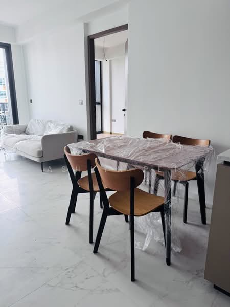 Sceneca Residence, , 2 Bedrooms, 753 sqft, Apartment For Rent, by Ashlyn Peh, 500159239 - Living Room - PropertyGuru.com.sg