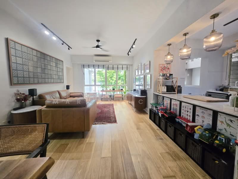 Castle Green, 483 Yio Chu Kang Road, 3 Bedrooms, 1,152 sqft, Condominium For Rent, by Marlene Chan, 500159243 - Living Room - PropertyGuru.com.sg