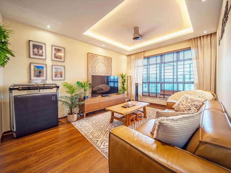 622B Tampines Avenue 12, 622B Tampines Avenue 12, 3 Bedrooms, 1,001 sqft, HDB Flat For Sale, by Rachel Chiam, 500159251 - Living Room - PropertyGuru.com.sg