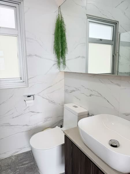 154B Bedok South Road, 154B Bedok South Road, 3 Bedrooms, 1,001 sqft, HDB Flat For Sale, by Lewis Ho, 500159258 - Bathroom - PropertyGuru.com.sg