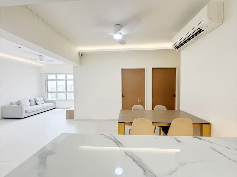 154B Bedok South Road, 154B Bedok South Road, 3 Bedrooms, 1,001 sqft, HDB Flat For Sale, by Lewis Ho, 500159258 - Living Room - PropertyGuru.com.sg