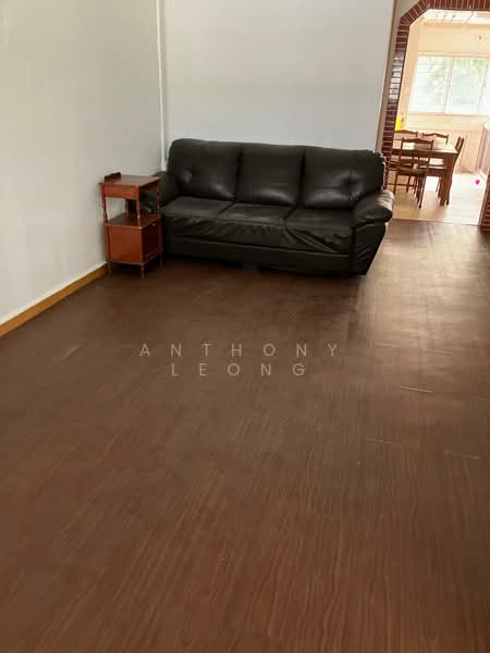 284 Tampines Street 22, 284 Tampines Street 22, 2 Bedrooms, 797 sqft, HDB Flat For Sale, by Anthony Leong, 500159267 - Living Room - PropertyGuru.com.sg