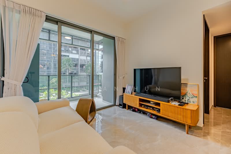 JadeScape, 6 Shunfu Road, 2 Bedrooms, 646 sqft, Condominium For Sale, by Vivian Hun, 500159268 - Living Room - PropertyGuru.com.sg
