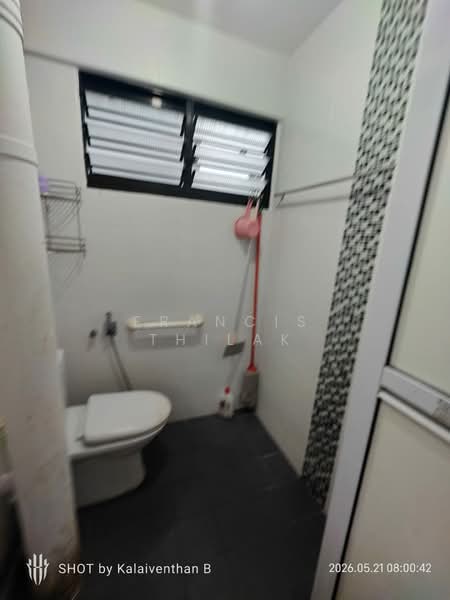 223 Serangoon Avenue 4, 223 Serangoon Avenue 4, Room Rental, 200 sqft, HDB Flat For Rent, by Francis Thilak, 500159269 - Bathroom - PropertyGuru.com.sg