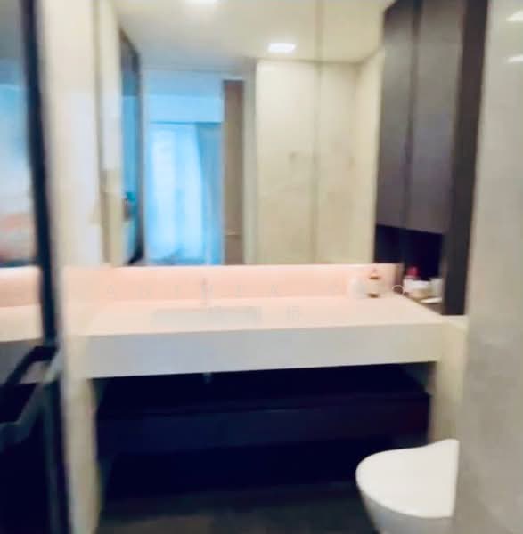 Amber Park, 16 Amber Gardens, 2 Bedrooms, 743 sqft, Condominium For Rent, by Anthea Yeo 杨丽娇, 500159304 - Bathroom - PropertyGuru.com.sg