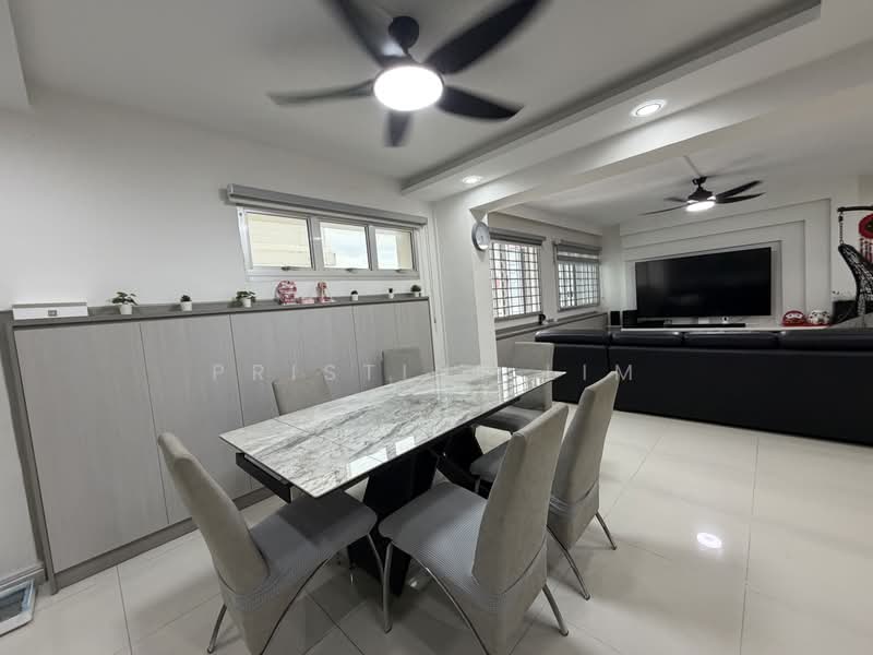 752 Jurong West Street 74, 752 Jurong West Street 74, 4 Bedrooms, 1,539 sqft, HDB Flat For Sale, by Pristine Lim, 500159325 - Dining Room - PropertyGuru.com.sg
