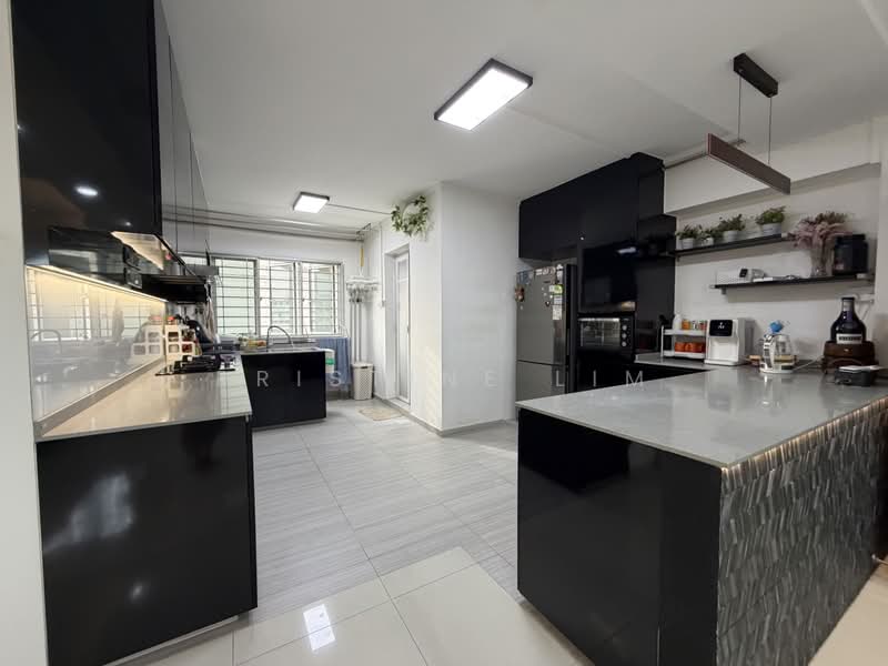 752 Jurong West Street 74, 752 Jurong West Street 74, 4 Bedrooms, 1,539 sqft, HDB Flat For Sale, by Pristine Lim, 500159325 - PropertyGuru.com.sg