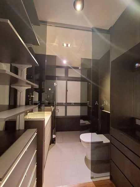 Rivergate, 93 Robertson Quay, 3 Bedrooms, 1,507 sqft, Condominium For Sale, by Esther Tan, 500159327 - PropertyGuru.com.sg