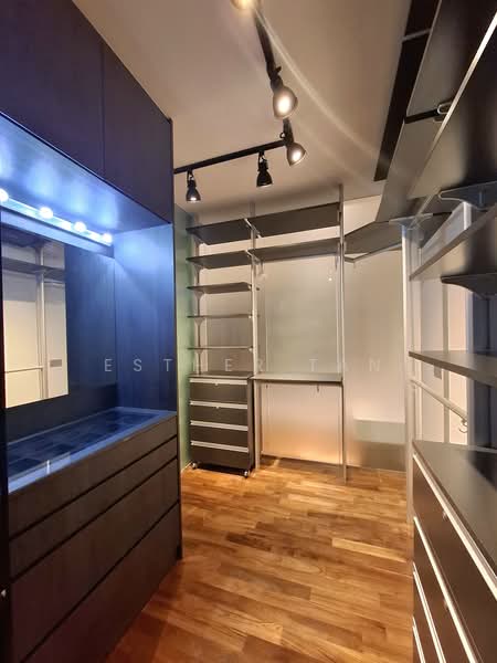 Rivergate, 93 Robertson Quay, 3 Bedrooms, 1,507 sqft, Condominium For Sale, by Esther Tan, 500159327 - PropertyGuru.com.sg