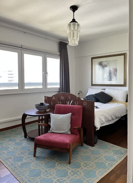 Lagoon View, 5000L Marine Parade Road, 3 Bedrooms, 1,647 sqft, Apartment For Sale, by Manita Bidaud, 500159330 - Bedroom - PropertyGuru.com.sg