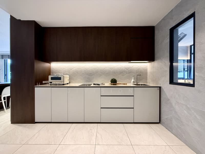2.5 Storey Renovated Semi-Detached in Serangoon Gardens District 19, Carisbrooke, Chiselhurst, Burghley, Conway, Cooling Close, Colchester, Coniston, Bloxhome, Serangooon Garden Way, Lorong Chuan, Chartwell, Borthwick,, 4 Bedrooms, 3,200 sqft, Semi-Detached House For Sale, by JEAN TAN, 500159338 - Kitchen - PropertyGuru.com.sg