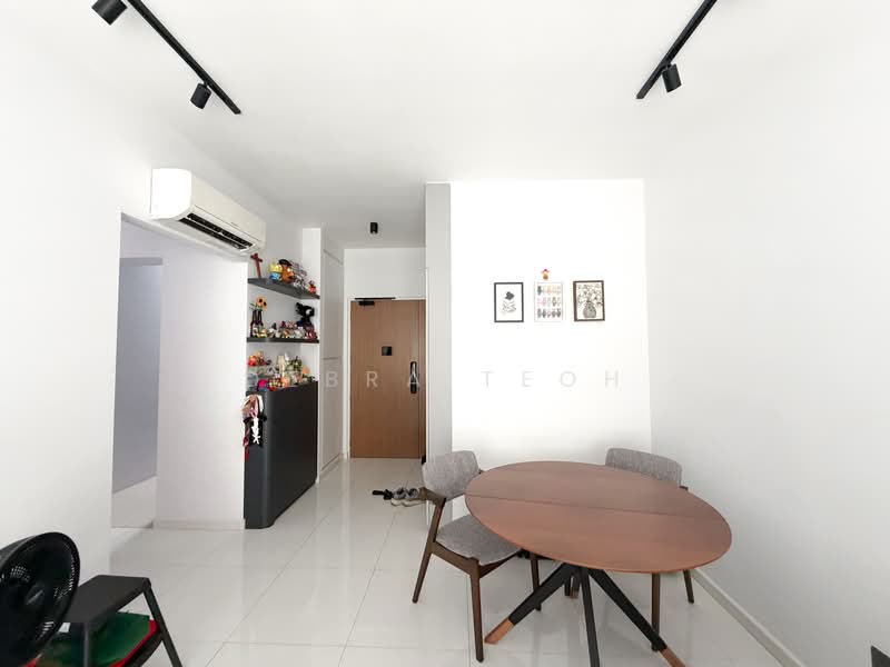 621A Tampines Street 61, 621A Tampines Street 61, 2 Bedrooms, 742 sqft, HDB Flat For Sale, by Debra Teoh, 500159343 - Dining - PropertyGuru.com.sg