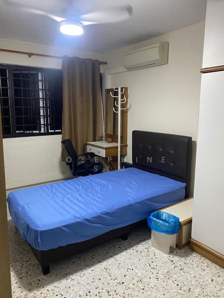 37 Bedok South Avenue 2, 37 Bedok South Avenue 2, Room Rental, 200 sqft, HDB Flat For Rent, by Josephine Sim, 500159345 - Bedroom - PropertyGuru.com.sg