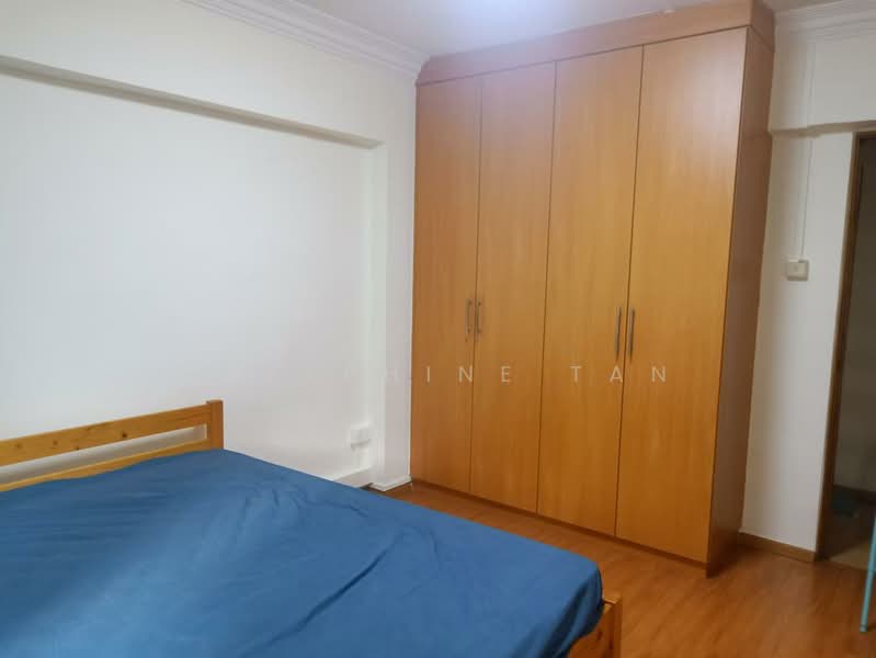 108 Jalan Bukit Merah, 108 Jalan Bukit Merah, 3 Bedrooms, 1,173 sqft, HDB Flat For Sale, by Josephine Tan, 500159346 - Bedroom - PropertyGuru.com.sg
