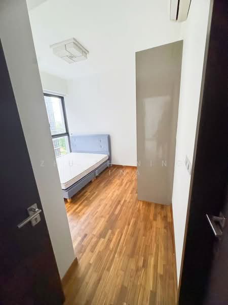 Sims Urban Oasis, 2 Sims Drive, 2 Bedrooms, 667 sqft, Condominium For Rent, by Zhu Zhening Alina, 500159361 - Bedroom - PropertyGuru.com.sg