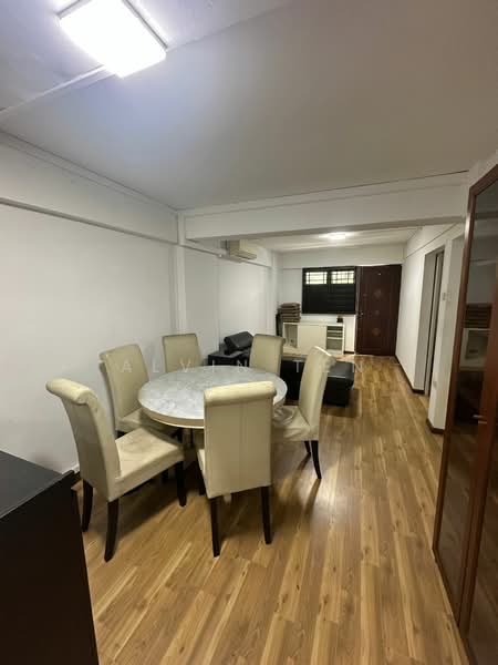 231 Lorong 8 Toa Payoh, 231 Lorong 8 Toa Payoh, 2 Bedrooms, 700 sqft, HDB Flat For Rent, by Alvin Ten, 500159362 - Living Room - PropertyGuru.com.sg