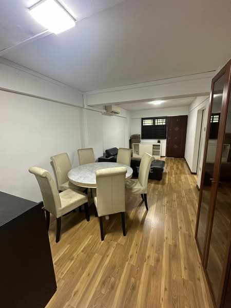 231 Lorong 8 Toa Payoh, 231 Lorong 8 Toa Payoh, 2 Bedrooms, 700 sqft, HDB Flat For Rent, by Alvin Ten, 500159362 - Dining Room - PropertyGuru.com.sg