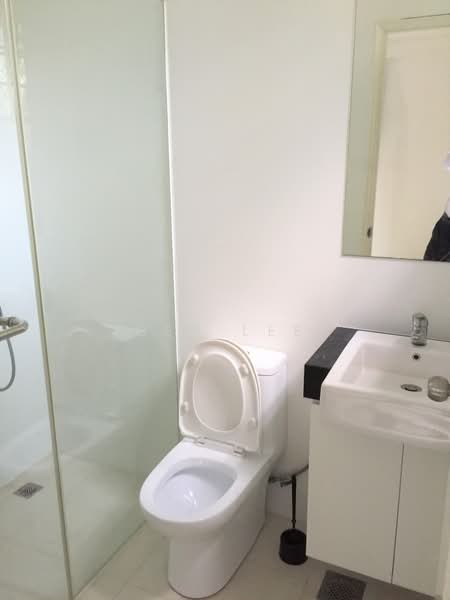 Radiance @ Bukit Timah, Yuk Tong Avenue, 4 Bedrooms, 2,936 sqft, Terraced House For Rent, by Ben Lee, 500159367 - Bathroom - PropertyGuru.com.sg