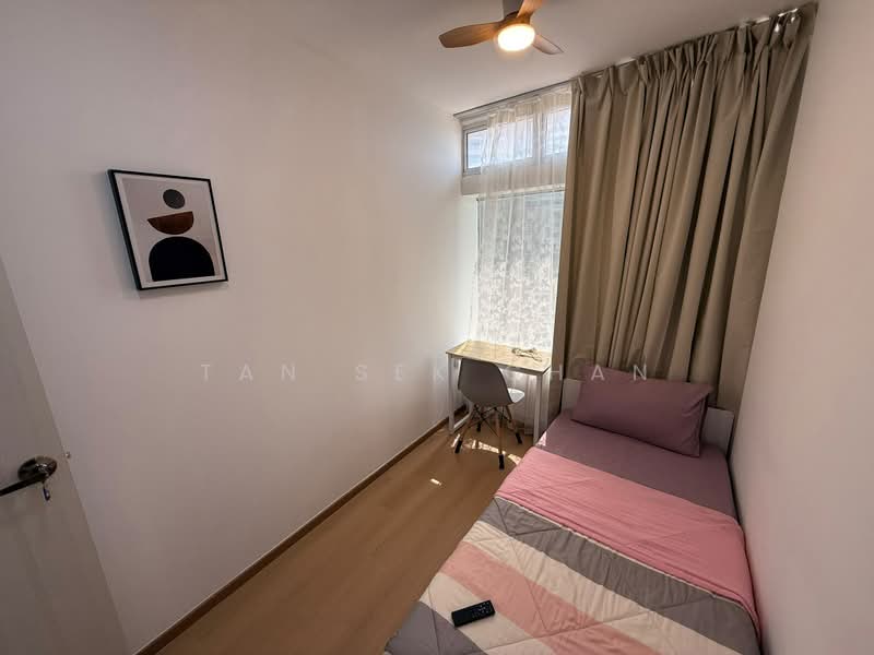 The Plaza, 7500A Beach Road, Room Rental, 150 sqft, Apartment For Rent, by Tan Sek Chan, 500159368 - Bedroom - PropertyGuru.com.sg