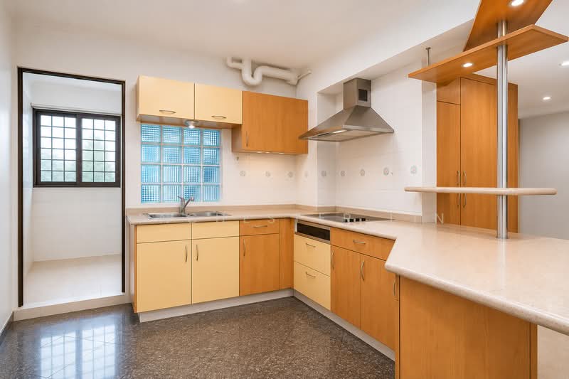313 Sembawang Drive, 313 Sembawang Drive, 3 Bedrooms, 1,292 sqft, HDB Flat For Sale, by Winchester Lin, 500159369 - Kitchen - PropertyGuru.com.sg