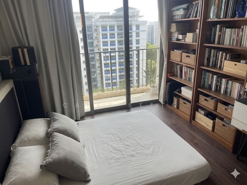 Bellewoods, 102 Woodlands Avenue 5, 4 Bedrooms, 1,184 sqft, Executive Condominium For Sale, by Caleb Seeto, 500159385 - Master Bedroom - PropertyGuru.com.sg
