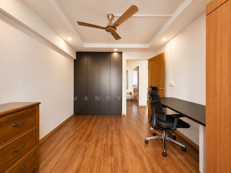 182 Edgefield Plains, 182 Edgefield Plains, 3 Bedrooms, 1,184 sqft, HDB Flat For Sale, by Mandy Ng, 500159389 - Study - PropertyGuru.com.sg