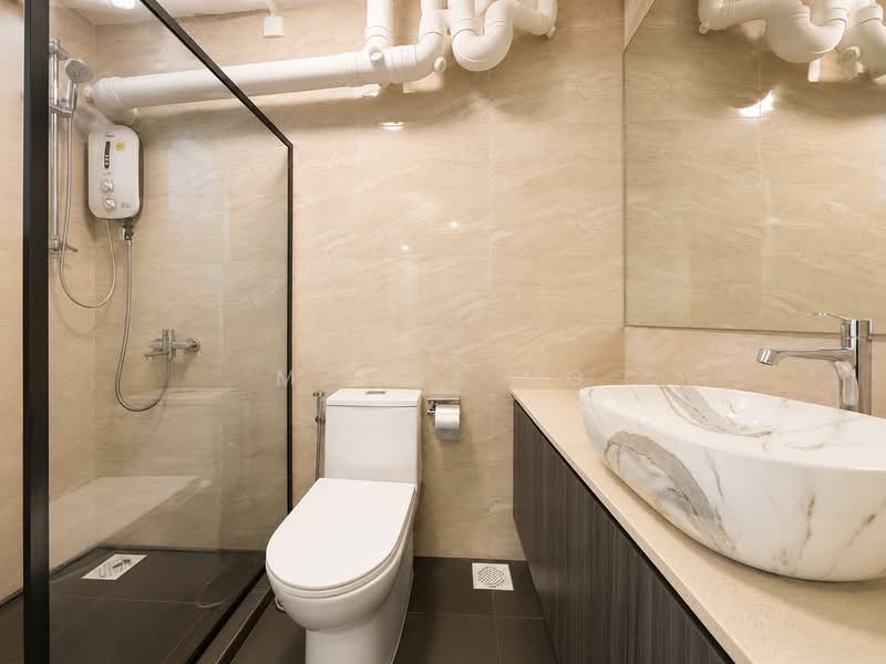 182 Edgefield Plains, 182 Edgefield Plains, 3 Bedrooms, 1,184 sqft, HDB Flat For Sale, by Mandy Ng, 500159389 - Bathroom - PropertyGuru.com.sg