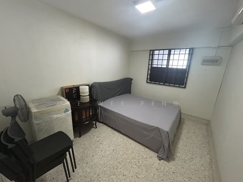 623 Ang Mo Kio Avenue 9, 623 Ang Mo Kio Avenue 9, 2 Bedrooms, 732 sqft, HDB Flat For Sale, by Lee Wee Peng, 500159396 - Bedroom - PropertyGuru.com.sg