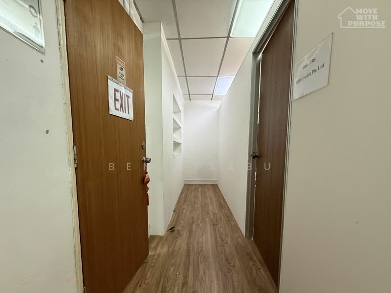 Union Building, 171 Tras St, 550 sqft, Office For Rent, by Benin Sabu, 500159398 - Office Unit Corridor - CommercialGuru.com.sg
