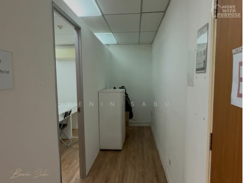 Union Building, 171 Tras St, 550 sqft, Office For Rent, by Benin Sabu, 500159398 - Office Unit Corridor - CommercialGuru.com.sg