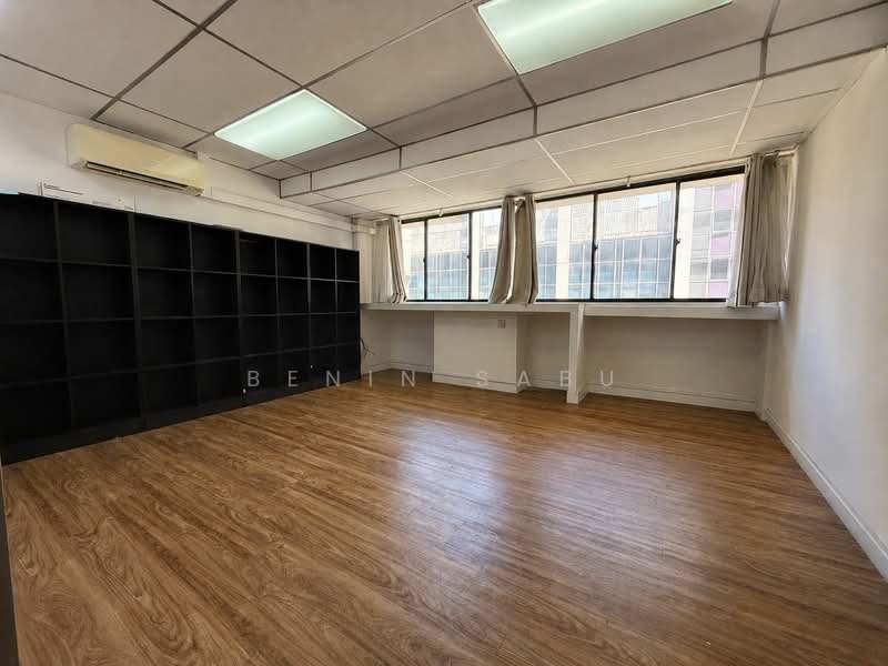 Union Building, 171 Tras St, 550 sqft, Office For Rent, by Benin Sabu, 500159398 - Room 1 - CommercialGuru.com.sg