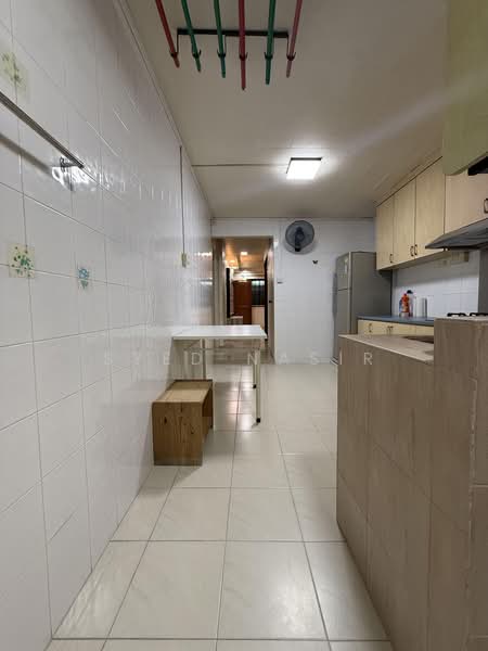 126 Yishun Street 11, 126 Yishun Street 11, 2 Bedrooms, 721 sqft, HDB Flat For Sale, by Syed Nasir, 500159399 - Kitchen - PropertyGuru.com.sg