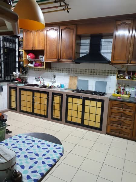312 Tampines Street 33, 312 Tampines Street 33, Room Rental, 250 sqft, HDB Flat For Rent, by Ricky Neo Wee Hock, 500159401 - Kitchen - PropertyGuru.com.sg