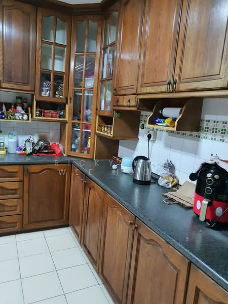 312 Tampines Street 33, 312 Tampines Street 33, Room Rental, 250 sqft, HDB Flat For Rent, by Ricky Neo Wee Hock, 500159401 - Kitchen - PropertyGuru.com.sg